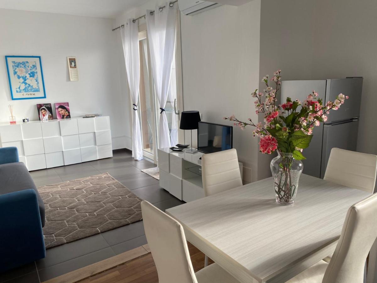 Seaside Apartments Casa Carla E Casa Andrea Olbia Exteriér fotografie